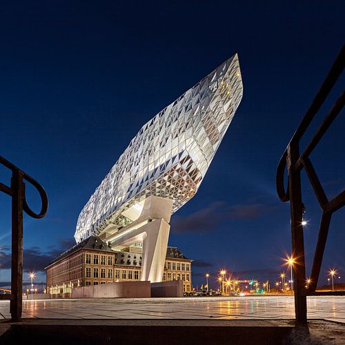 Antwerpener Hafenhaus von Zaha Hadid Architekten.