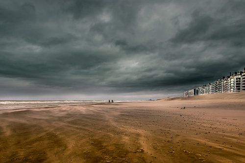 Wenduine Beach - stormy weather
