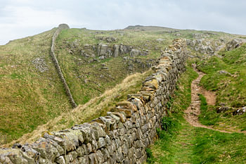Die endlose Linie des Hadrianswalls