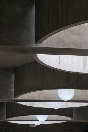 lichtkoepels in de Pastor van Arskerk van Peter de Ruig