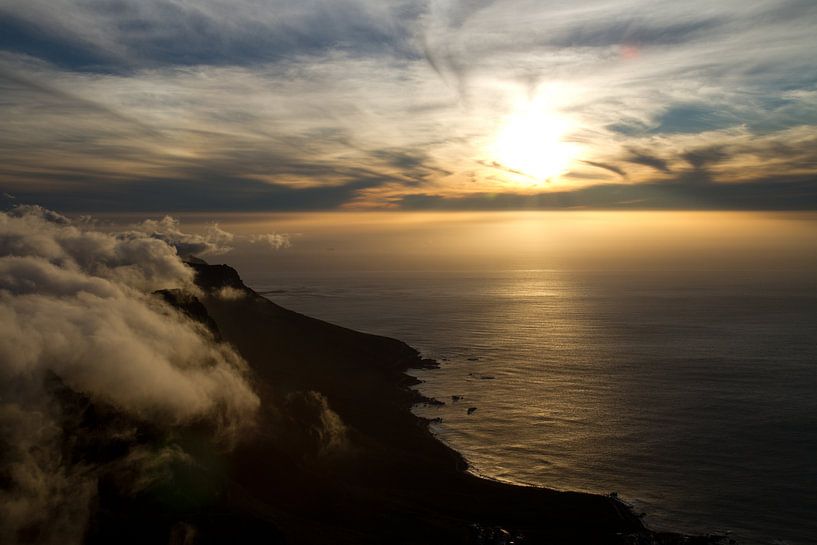 Zonsondergang Tafelberg van Ronald Bruijniks