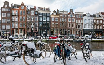 Verschneites Amsterdam im Jordaan im Winter von Eye on You