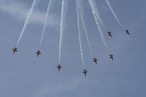 Les Black Eagles sud-coréens en action lors du RIAT 2022. sur Jaap van den Berg