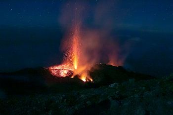 Ausbruch des Vulkans Stromboli