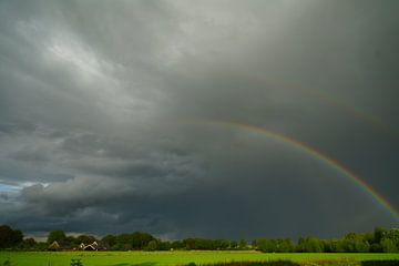 Regenboog van Jan Nuboer