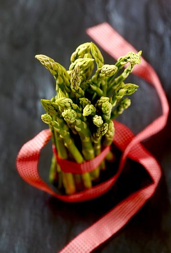 Green asparagus