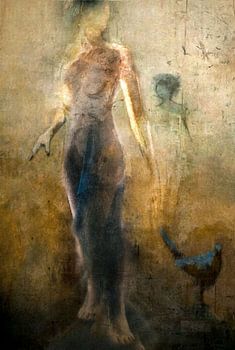 '....And all I see are strangers faces....'