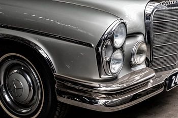 Mercedes 300SE
