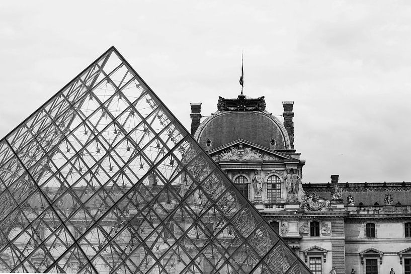 Parijs, het Louvre van Blond Beeld