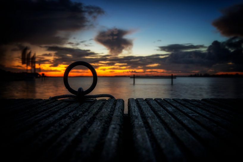 A beautiful morning, full of color in the sky, the start of a new day. by Hans de Waay