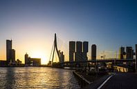 Sunrise in Rotterdam van Ricardo Bouman thumbnail