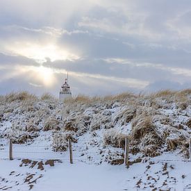 Lighthouse Noordwijk in the soft rays of the winter sun by Yanuschka | Fotografie Noordwijk