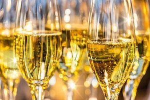 Glas Prosecco gold
