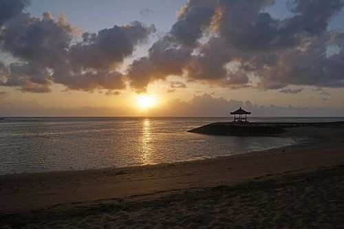 Bali sur Helmuth Houtermans