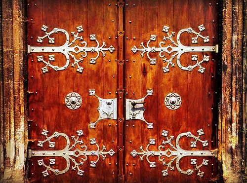 Closed (Wooden Door in warm colours)