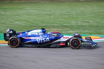 Daniel Ricciardo in zijn RB Racing Visa Cash app tijdens de Grand Prix van Imola 2024 van Jeremy Duvekot