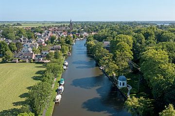 Luchtfoto van het stadje Loenen aan de Vecht in Nederland van Eye on You