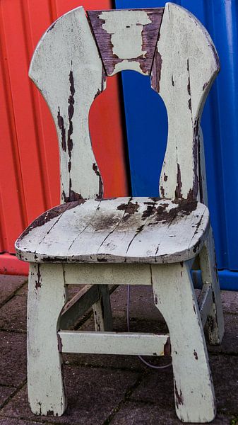 Stoel by Henny Buis