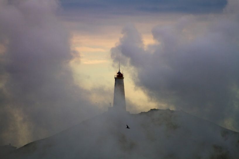 Foggy lighthouse van BL Photography