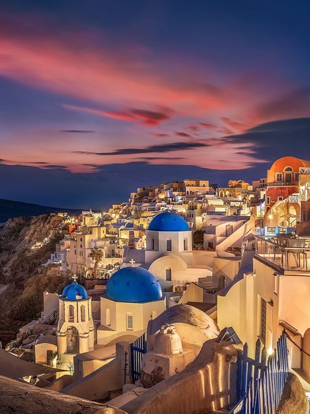 Evening on Santorini in Greece by Voss photography