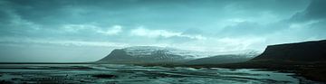 Panoramic view of a beautiful stretch of coastline in Iceland  by Arc One