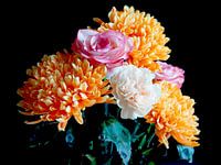 Blumen Zusammensetzung künstlerische Chrysantheme Rosen