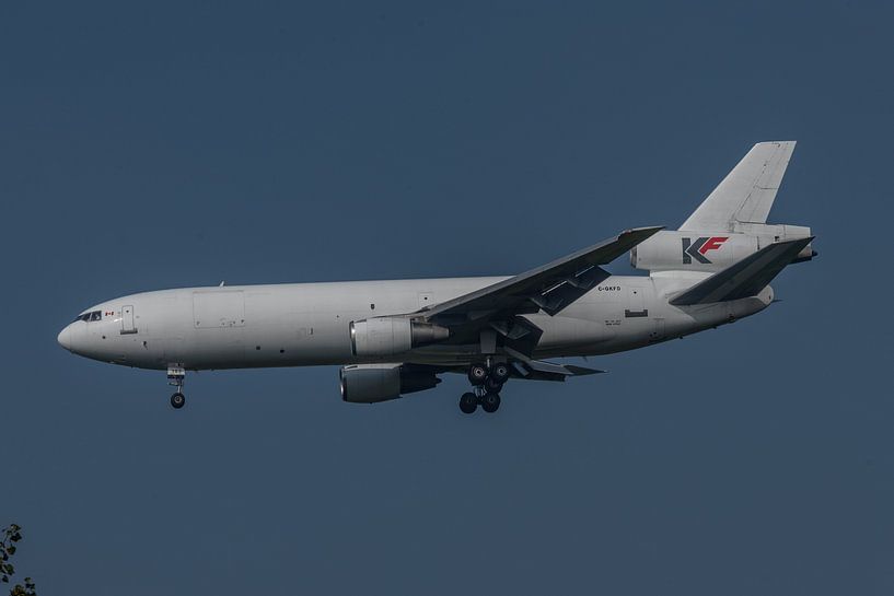 McDonnell Douglas DC-10, mit der Registrierung C-GKFD der kanadischen KF Cargo bei der Landung auf d von Jaap van den Berg