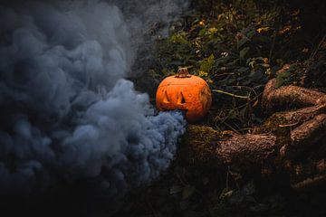 Halloween pompoen met rook van Markus Weber