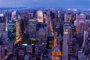 Midtown Manhattan zur blauen Stunde von Kurt Krause