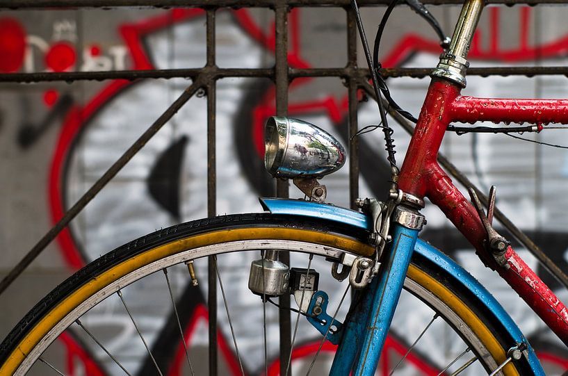 Fiets detail by Vincent van Kooten