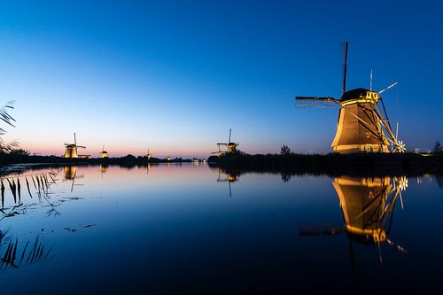 Unten am Wasser ... (Sunset at Kinderdijk)