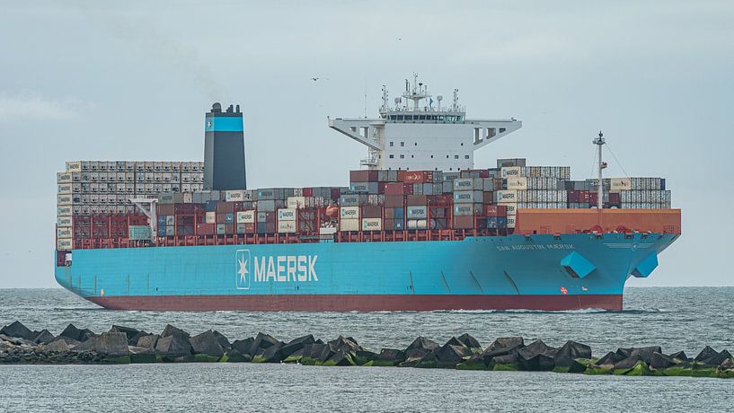 Containerschiff San Augustin Maersk. von Jaap van den Berg
