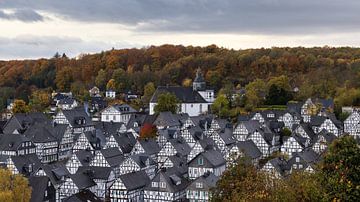 Les maisons à colombages de Freudenberg en Allemagne en automne