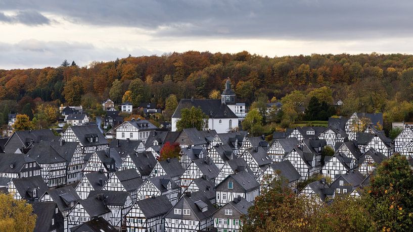 Les maisons à colombages de Freudenberg en Allemagne en automne par Marga Vroom