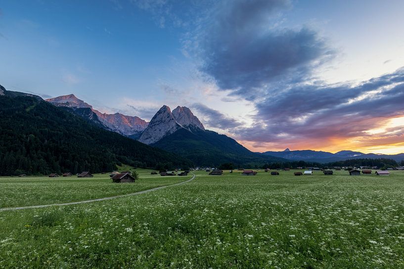 Sonnenuntergang in Garmisch-Partenkirchen von Teresa Bauer