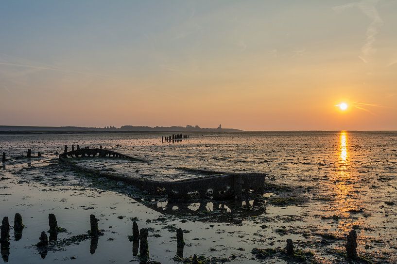 Het Schipwrak bij Wierum  by Kevin Boelhouwer