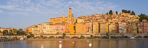 Menton an der Côte d'Azur.