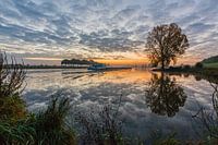 Zonsopkomst aan de Maas