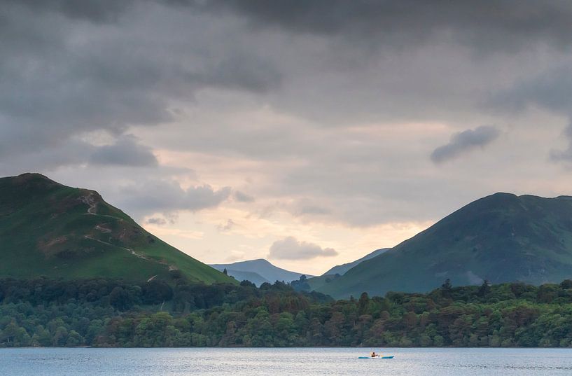 Kanufahrer Lake District England - U.K. von Marcel Kerdijk
