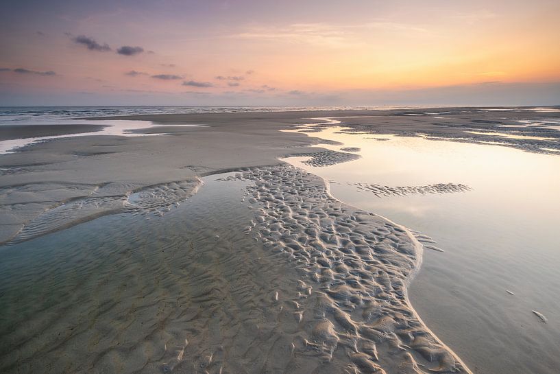 Tidal current North Sea beach by Jurjen Veerman