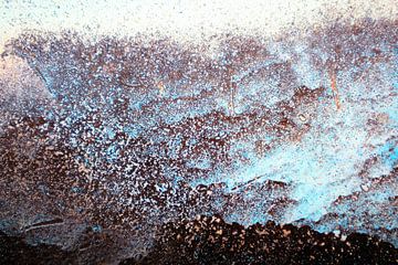 Corrosion explosion by Truus Nijland