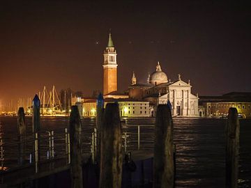 Venice @ night by Rob Boon