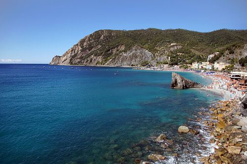 Toskanische Felsküste