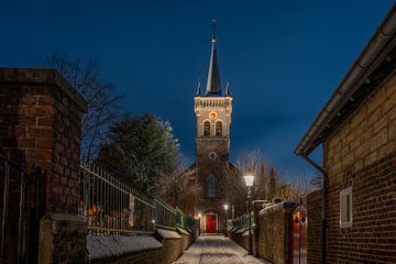 Elsloo le soir en hiver avec de la neige