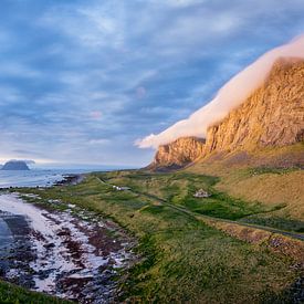 Rolling clouds van Cas Mulder