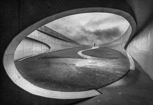 Forme architecturale du bâtiment et de l'escalier sur Marcel van Balken