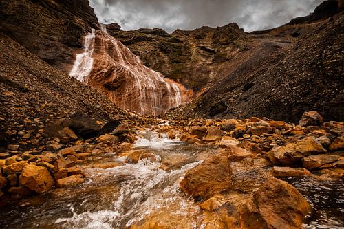 Raudafoss, een verrassende waterval in Landmannalaugar
