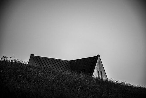 Strangely familiar 03