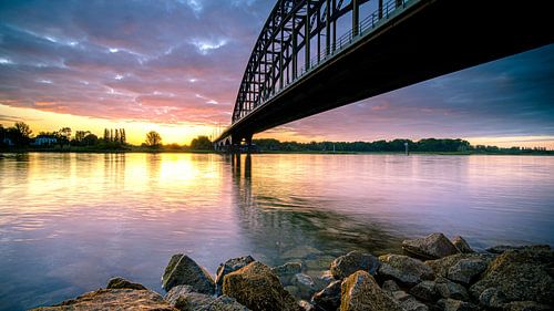 Oude IJsselbrug von Zwolle von der Uferpromenade