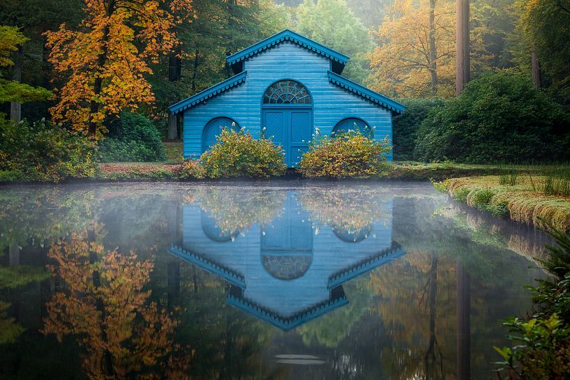 Boathouse in the Palace Garden by Patrick Rodink